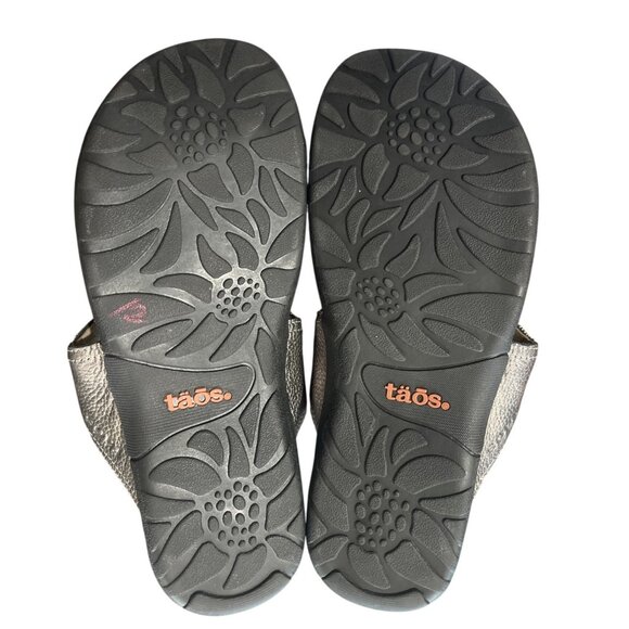 Taos Womens Genie Sandals US Size 8 Metallic Pewter Beaded Studded Toe Loop - Picture 5 of 9